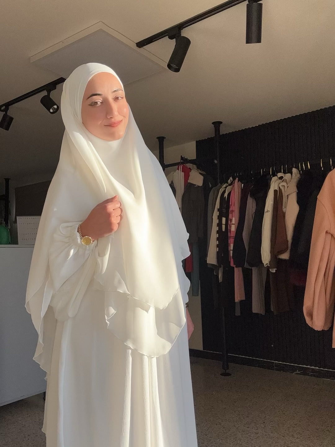 Premium Umrah & Hajj Abaya with Functional Pockets | Lightweight Modest Wear | Abaya Store