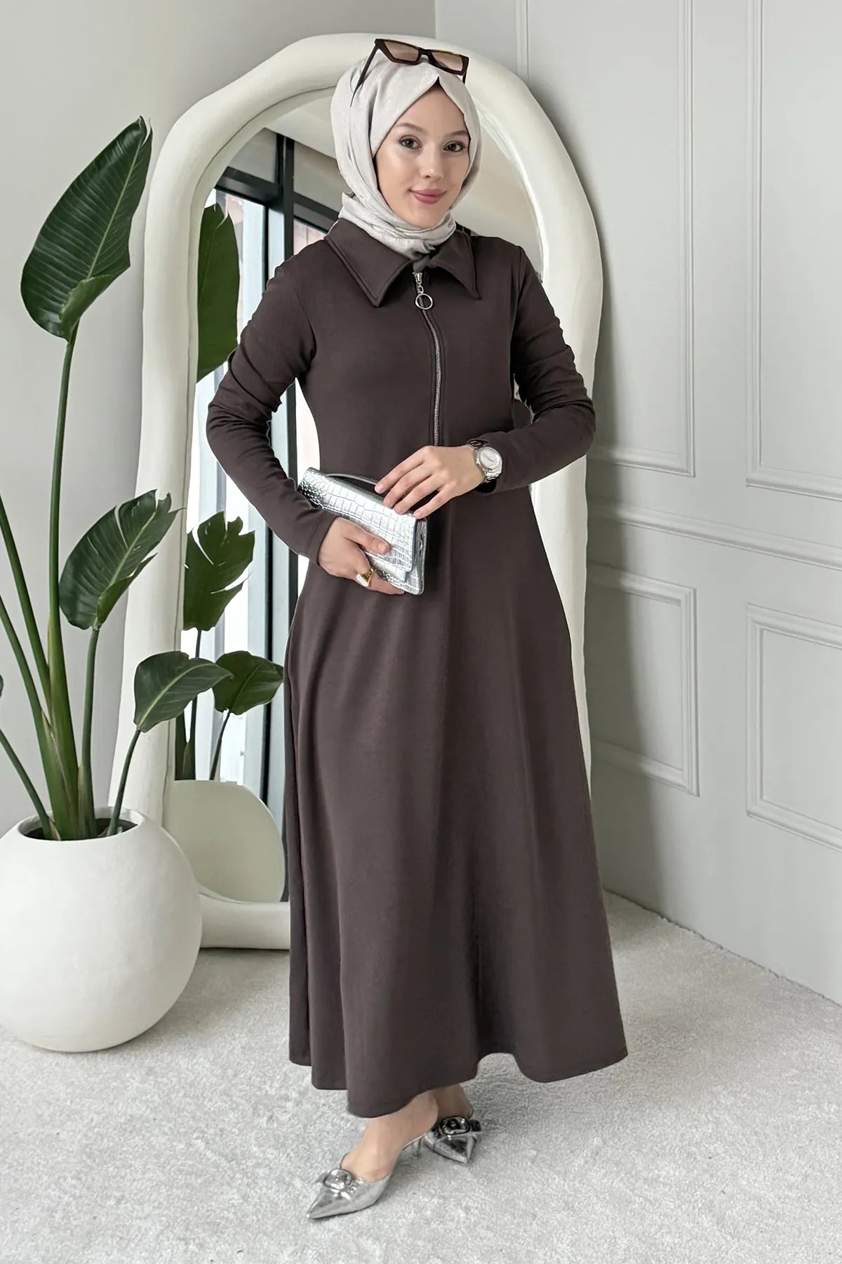 Premium Elegant Modest Dress Abaya with Matching Hijab – Luxury Islamic Wear for Daily