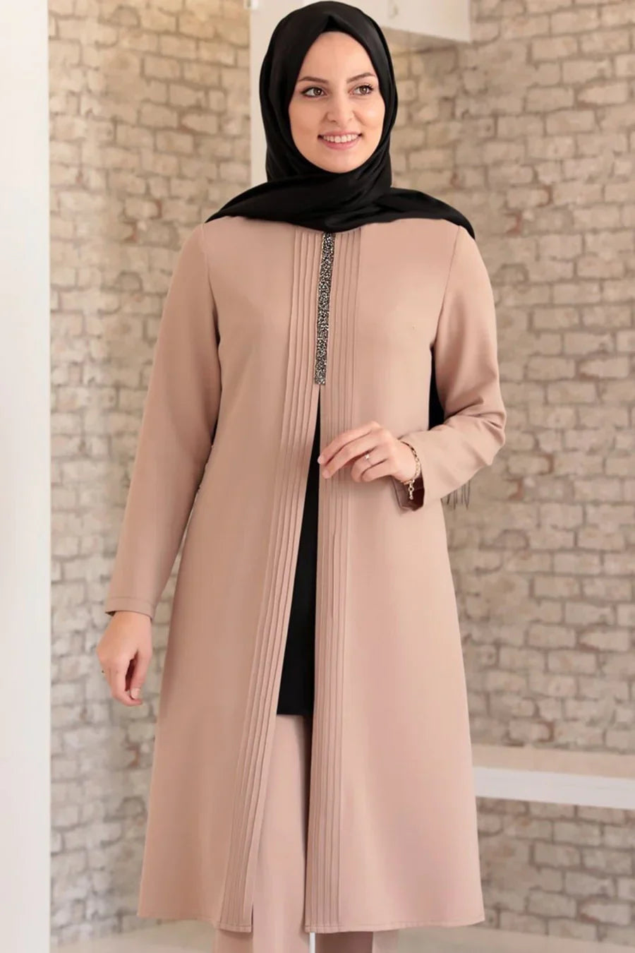 Fashion Showcase Double Crepe Top & Bottom