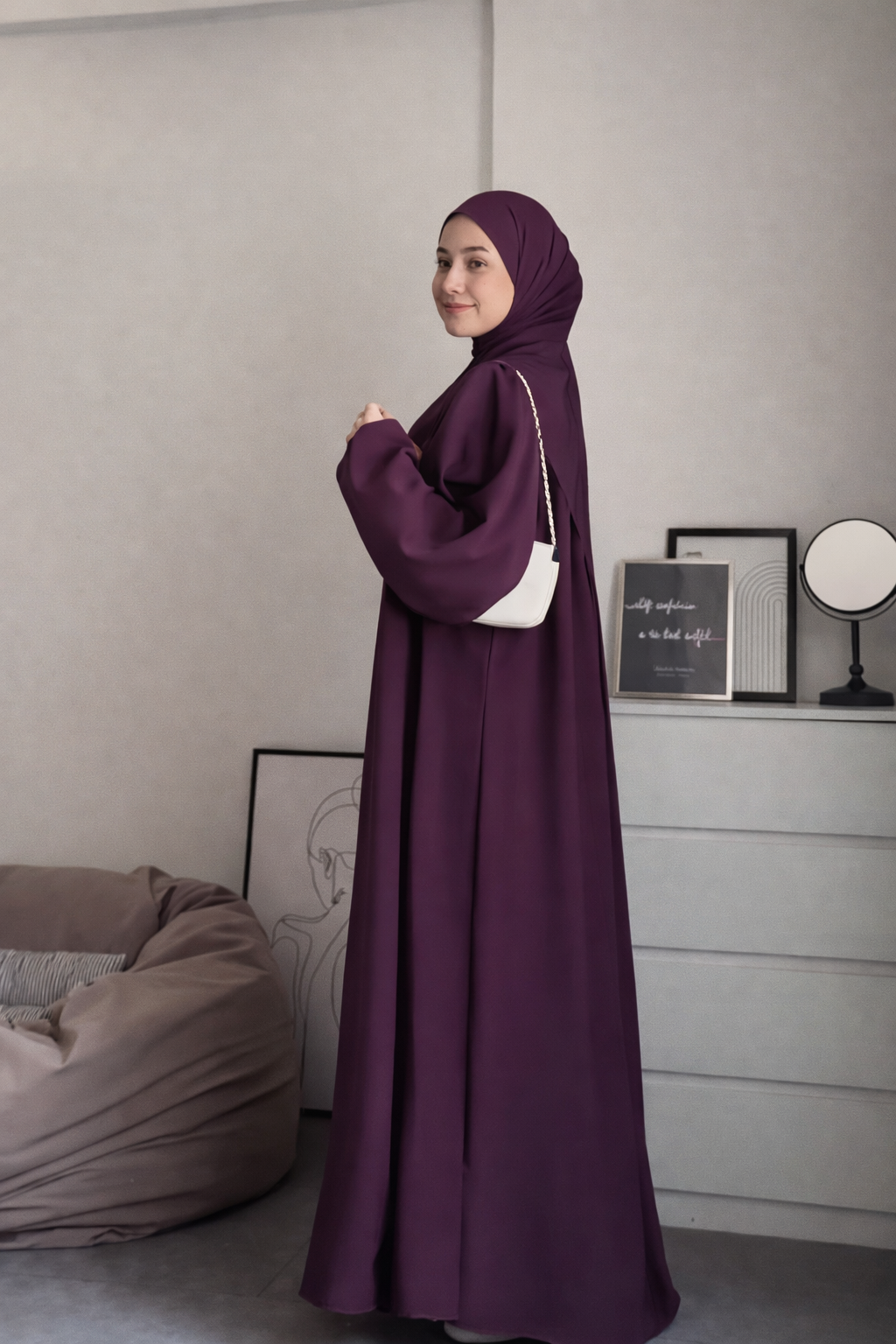 Premium Plain Daily Wear Full-Length Abaya with Matching Hijab – Comfortable & Modest