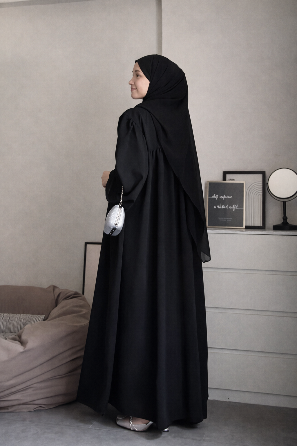 Premium Plain Daily Wear Full-Length Abaya with Matching Hijab – Comfortable & Modest
