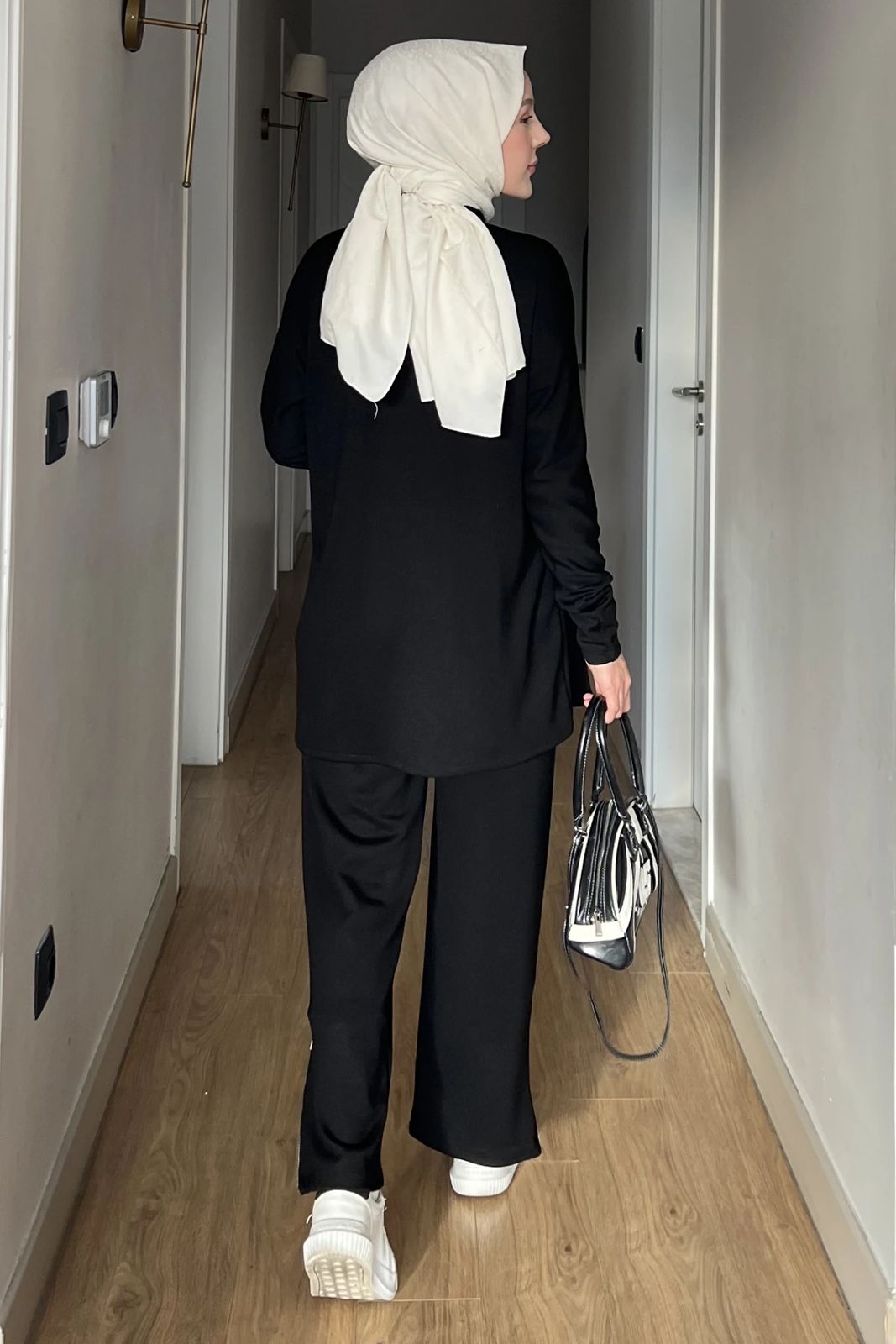 Modest Zipper Co-Ord Set for Women Elegant & Comfortable