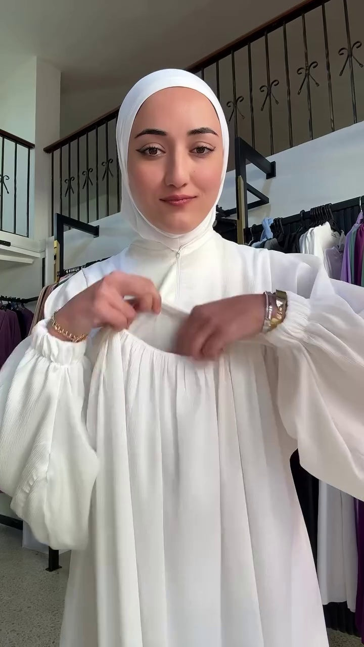 Premium Umrah & Hajj Abaya with Functional Pockets | Lightweight Modest Wear | Abaya Store