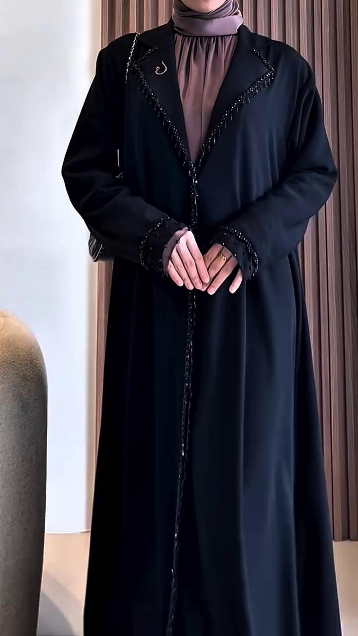 The "Elegance Noir" Beaded Lapel Abaya
